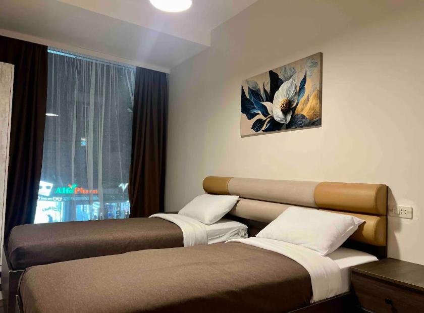 Wh * Yerevan